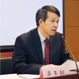 �����أ����߳�һ���й���ɫӦ���������仯�辶