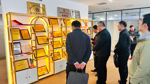 KS��ʱ��(�й���)�ٷ���վ